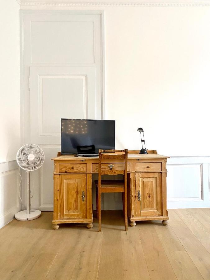 Beautiful Studio In A Villa From 18Th Century Thun Luaran gambar